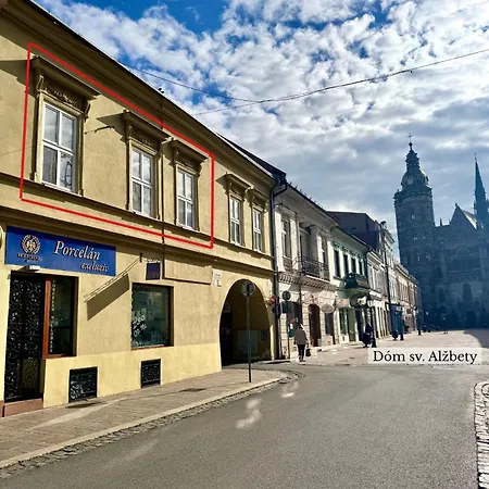 Vip Regia Apartmán Kosice